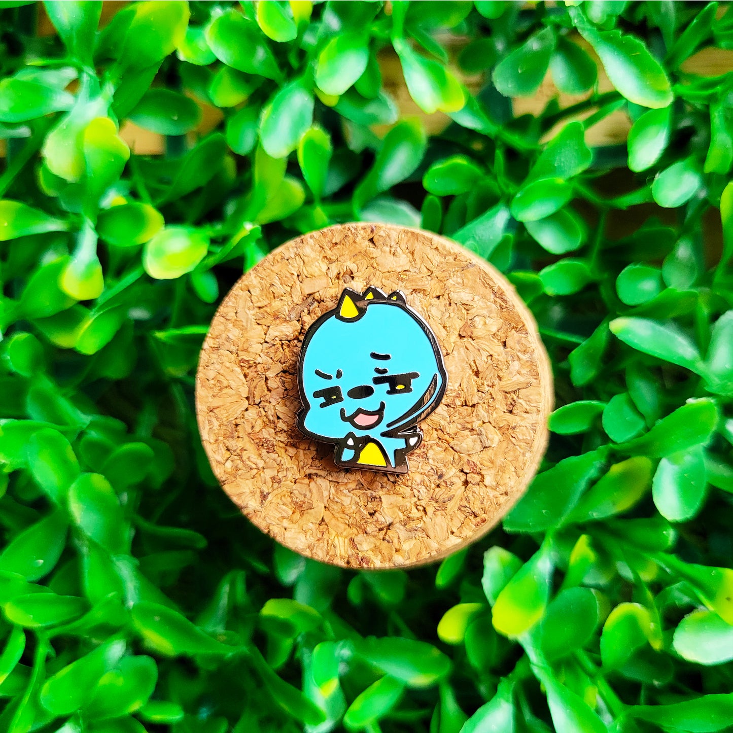 Heh Mini Pin